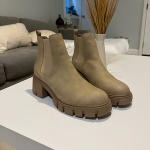 Madden Girl Boots